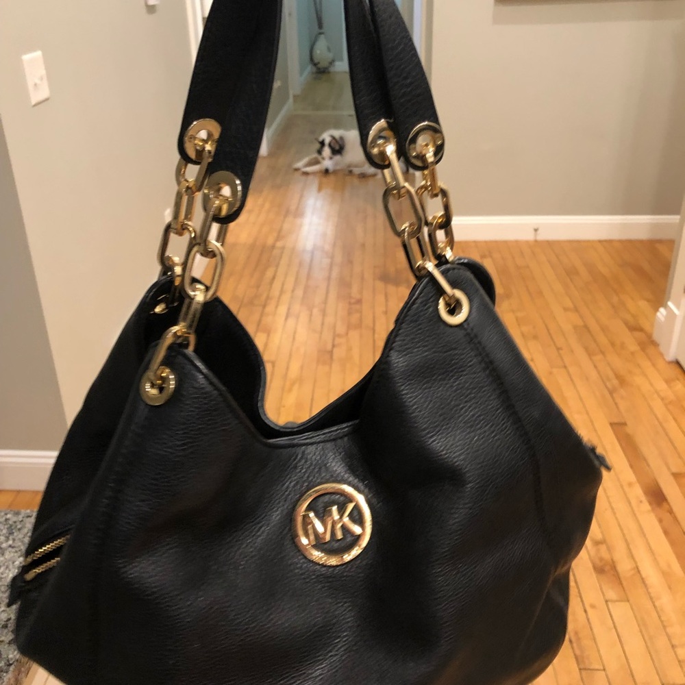 Michael Kors purse leather perfect condition